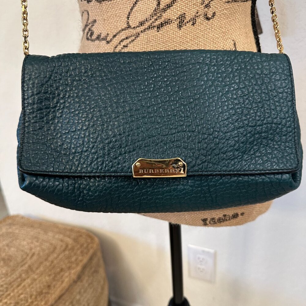 ✨ Authentic Burberry Mildenhall Crossbody Bag in Pebbled Leather - Deep Green ✨ - Picture 5 of 12